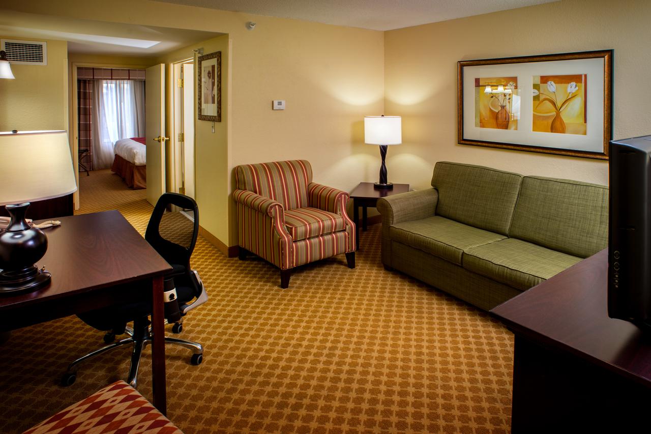 Country Inn & Suites By Radisson, Princeton, WV - thumb 21