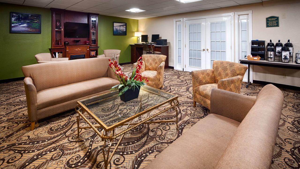 Best Western Huntington Mall Inn - thumb 28