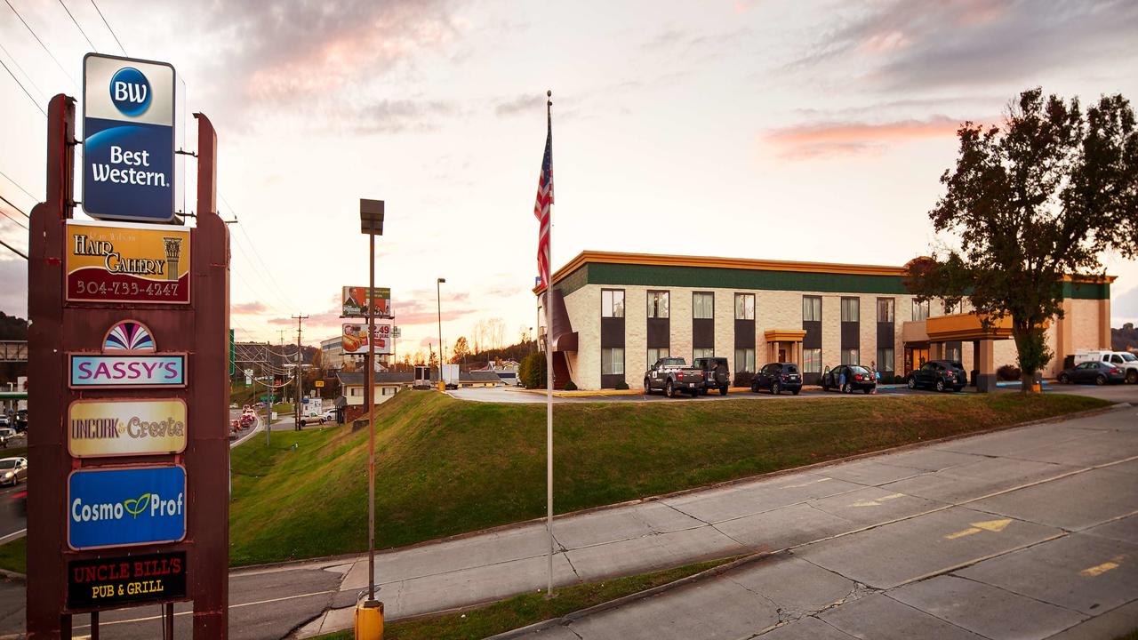 Best Western Huntington Mall Inn - thumb 26