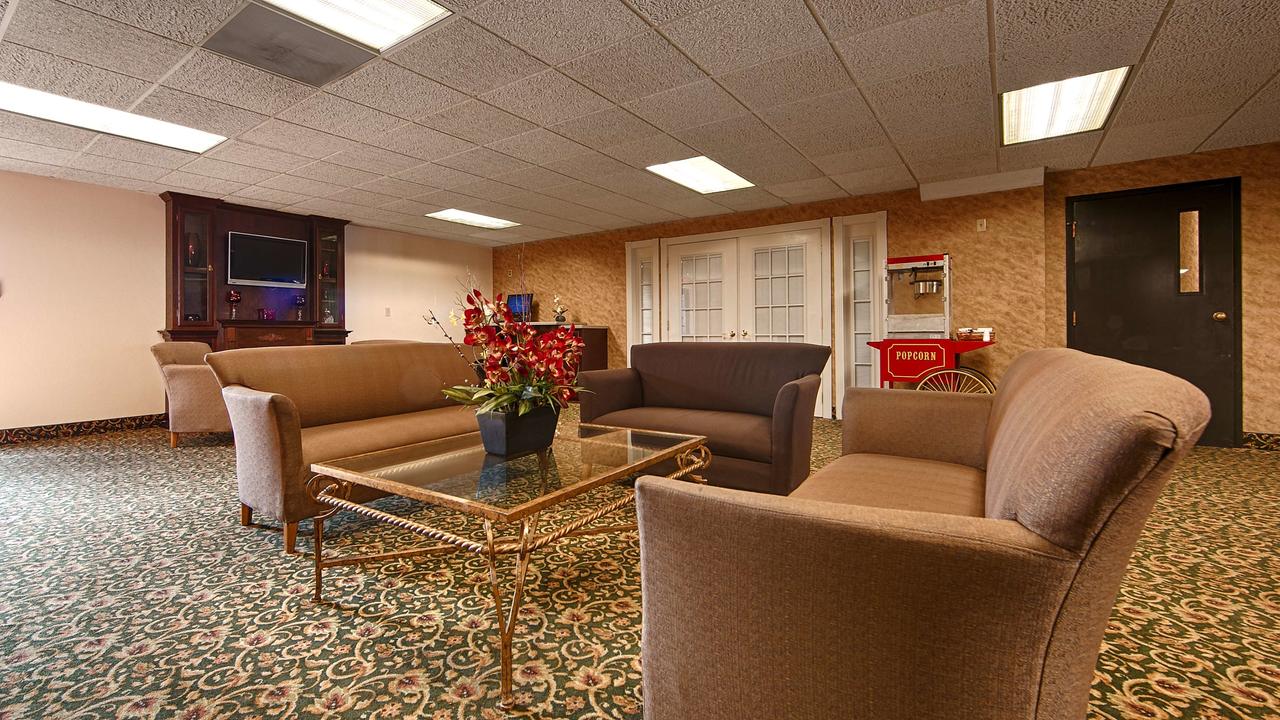 Best Western Huntington Mall Inn - thumb 16