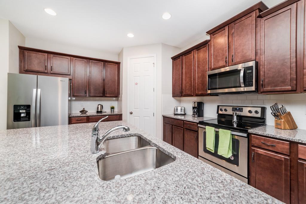 1812 Sandy Park Trail - thumb 3