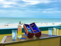 New Listing SoftSandy Beaches/Long Views from Premiere Over-sized Balcony Orlando Tourists