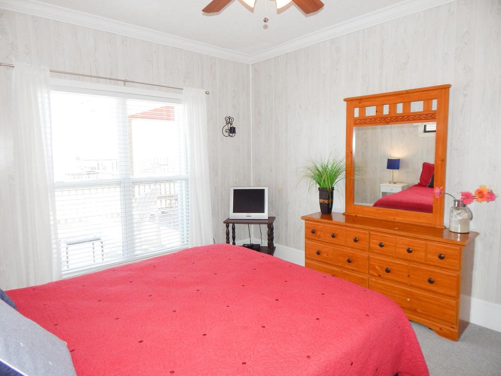 036 Island Time Home - thumb 2