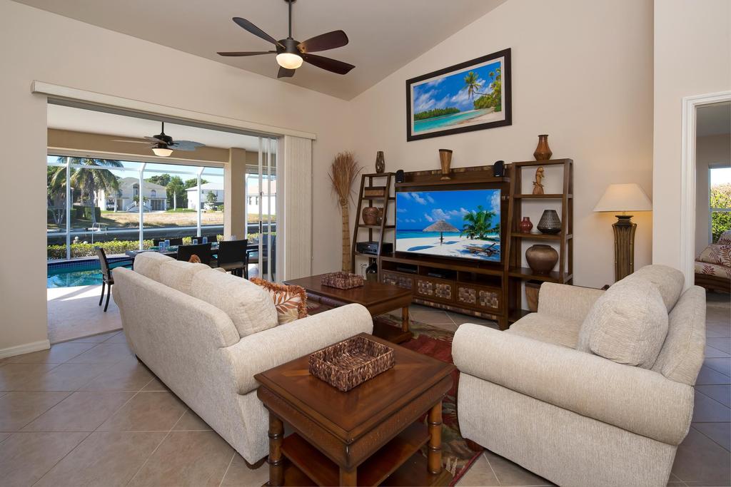 120 Templewood Court - thumb 1