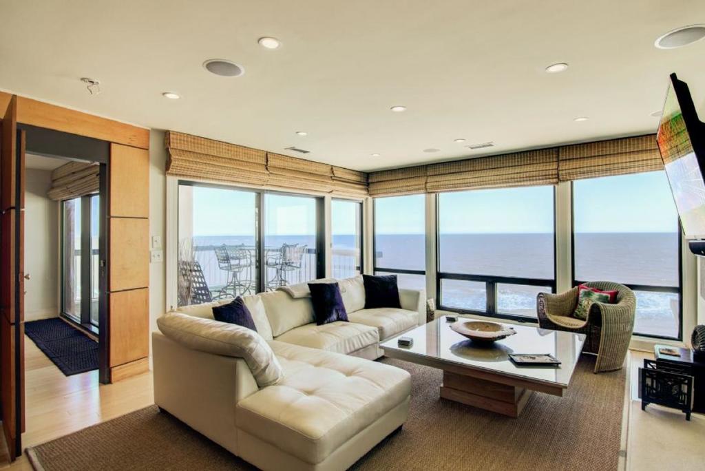 1403 Ocean Club - thumb 0