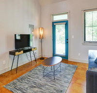 2 bedroom, East 18th Street - Orlando Tourists