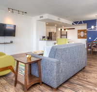 2BR at West 7th Street - Orlando Tourists