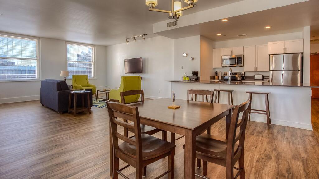 2BR At West 7th Street - thumb 2