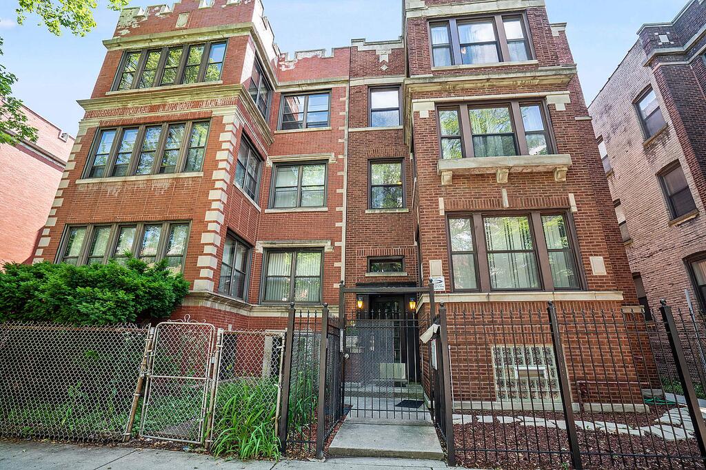 2nd Flr Sleep 12 Hyde Pk Lake Cannabis OK - thumb 2