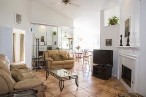 3 Bedroom 2 Bath Pool Home In An Orlando Gated Golf Resort