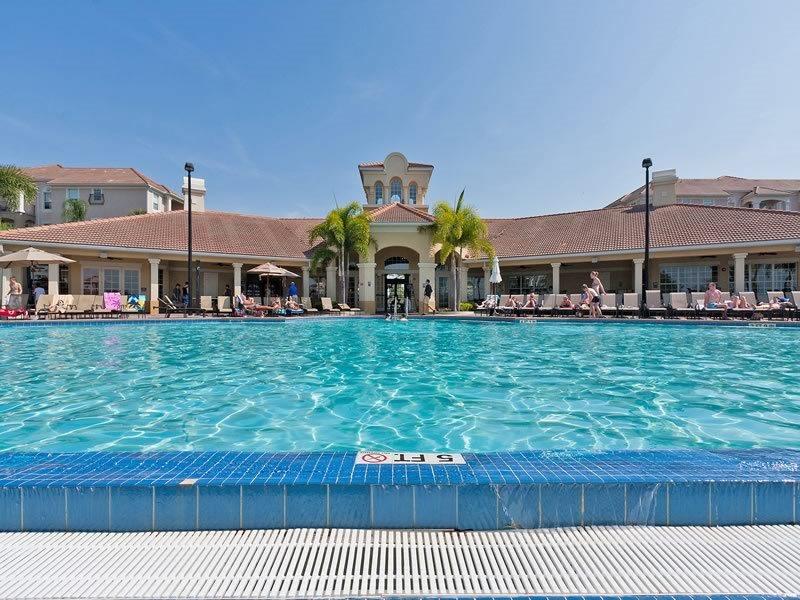 3 Bedroom 3.5 Bath Executive Town Home Next To The Convention Center - thumb 0