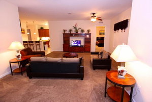 3 Bedroom Penthouse Condo With Views Of The Lake And SeaWorld Fireworks