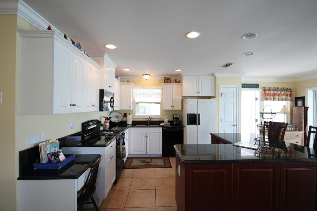 331 Palermo Circle - thumb 1