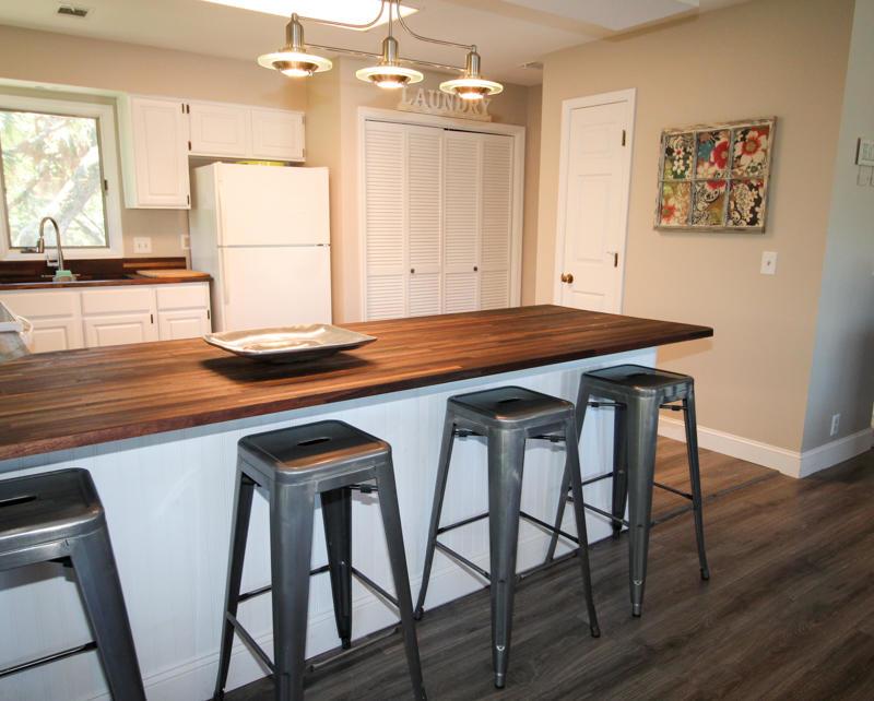 359 Tarpon Boulevard - Three Bedroom House - thumb 3