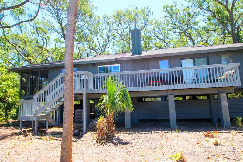 359 Tarpon Boulevard - Three Bedroom House - thumb 0