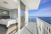 360 Oceanview Penthouse in Brickell Orlando Tourists