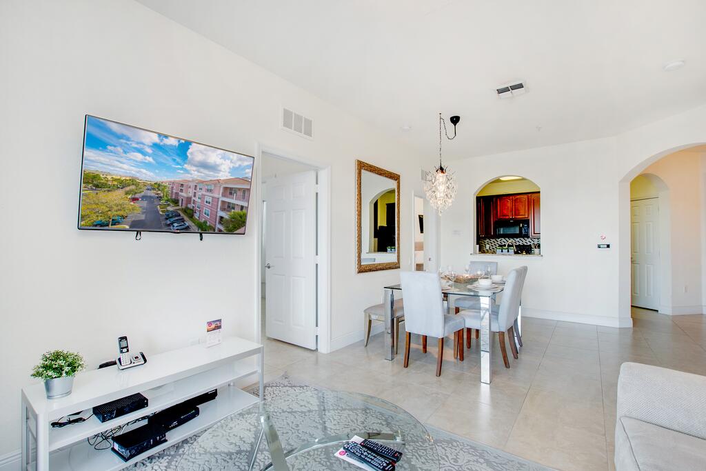 4862 Cayview Avenue # 401 - thumb 2