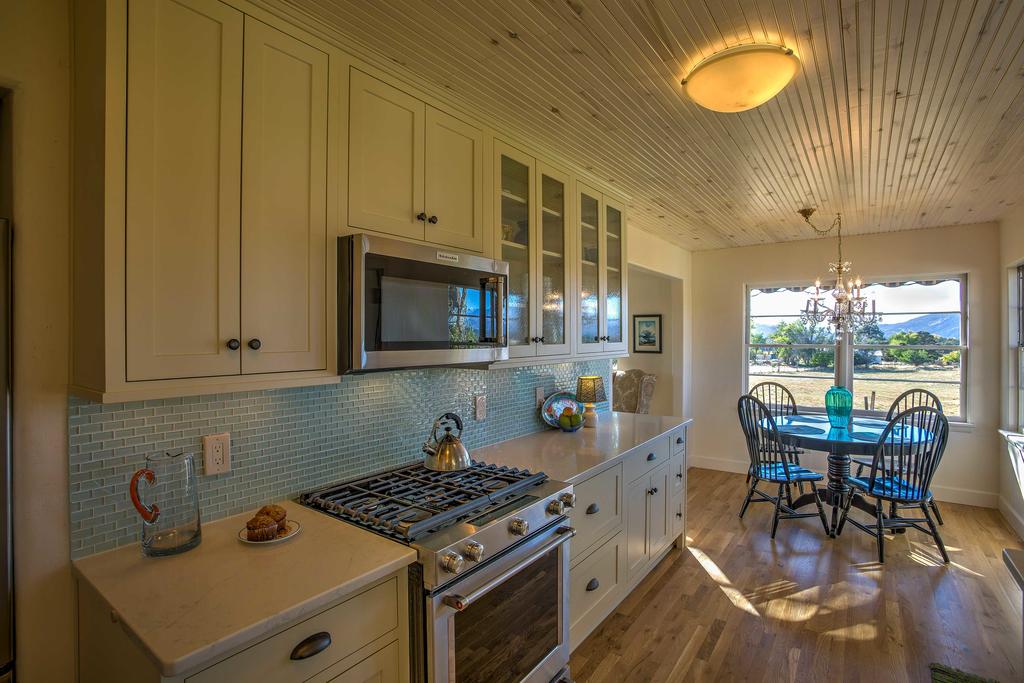 5-Acre Farmhouse With Mtn Views And Basketball Hoop! - thumb 3