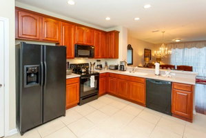 5038 Three Bedrooms Townhouse