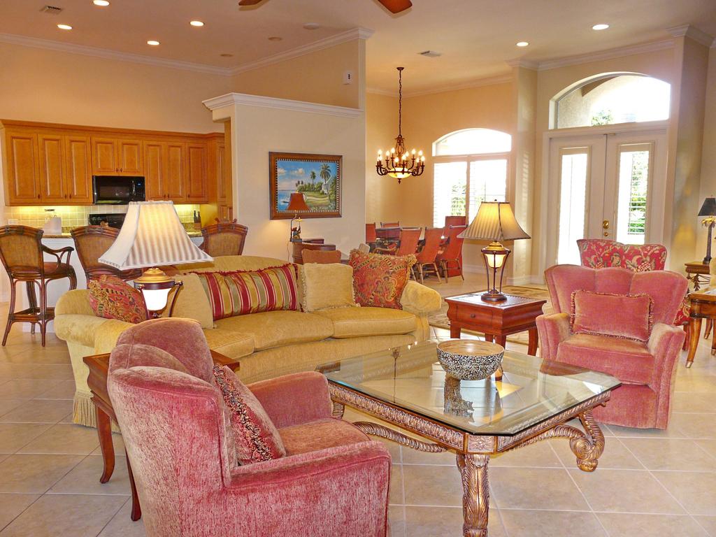 855 Banyan Court - thumb 2