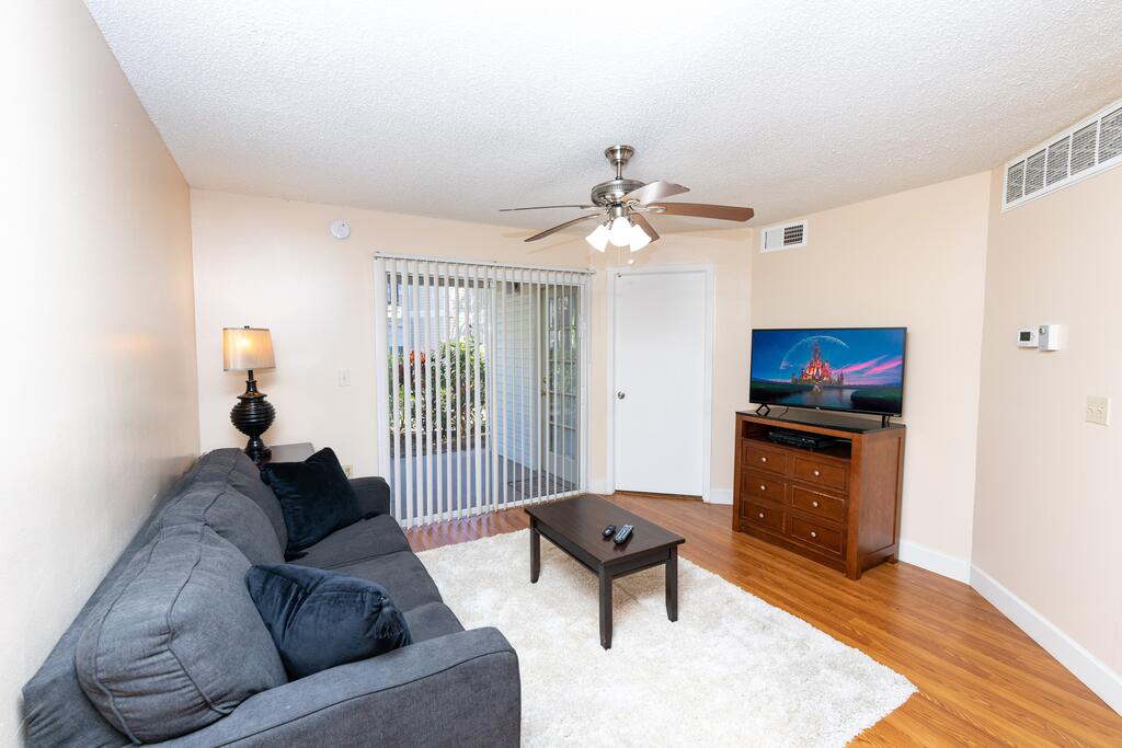 Amazing Condo 1Bdr 1Bth Near Downtown Orlando - thumb 0