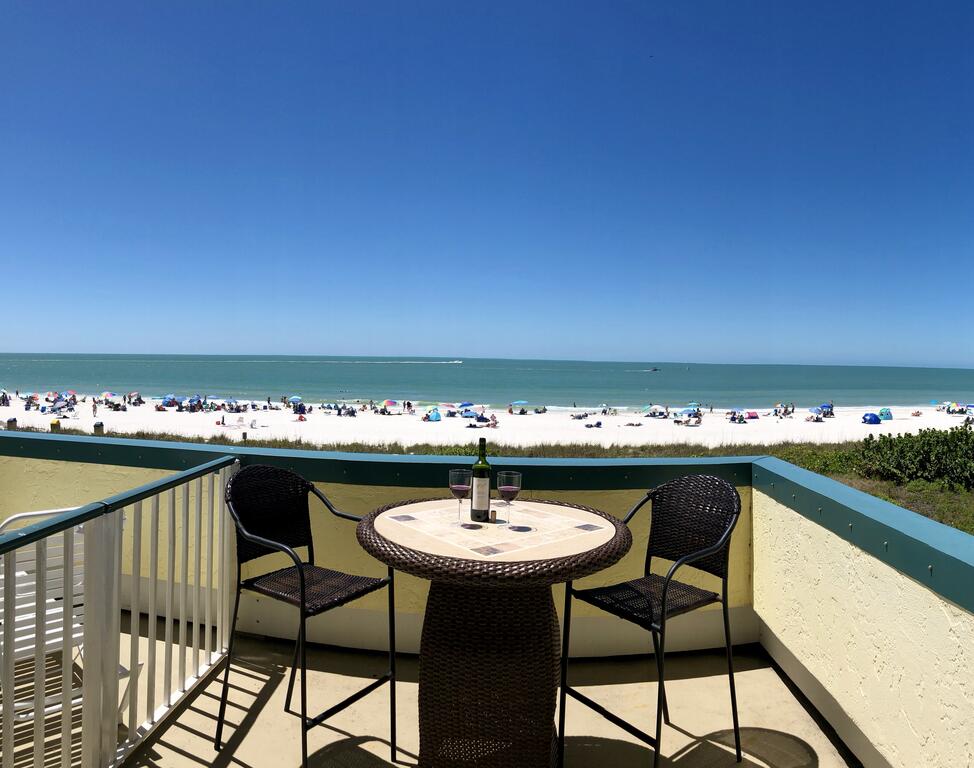 Apollo #208 - Beachfront 1/1 - thumb 1