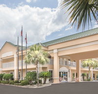 Baymont by Wyndham Crestview - Orlando Tourists