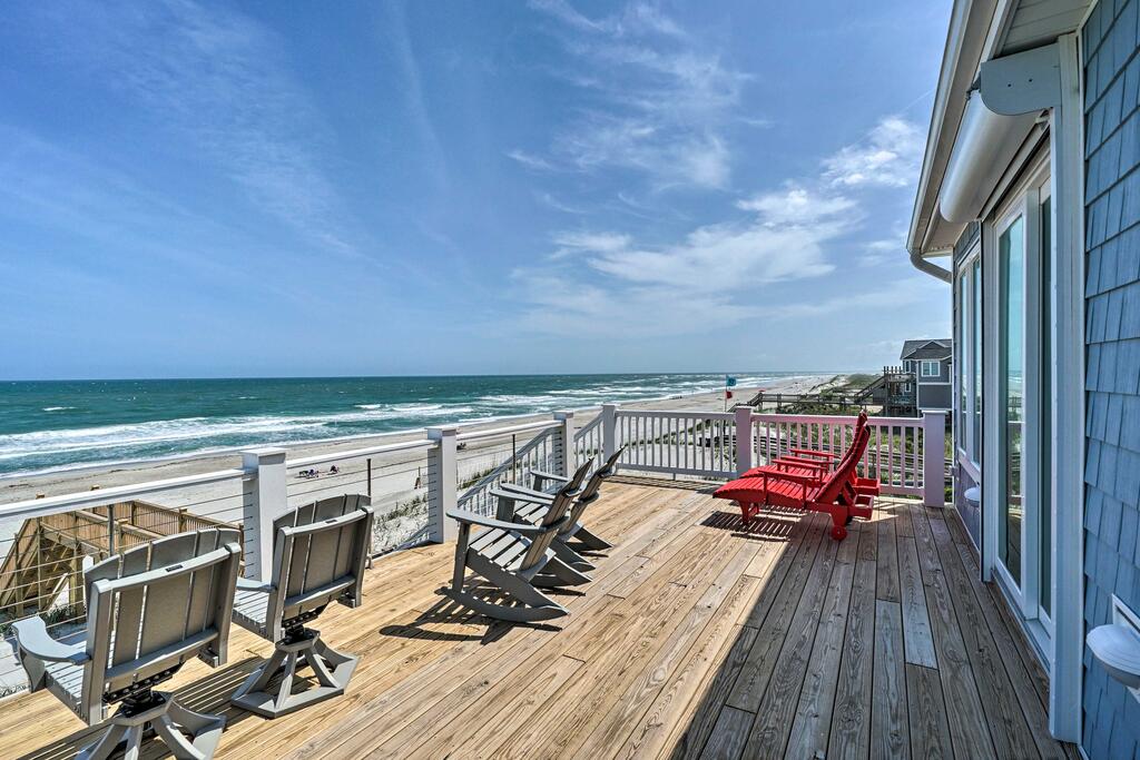 Beachfront Oasis - 2 Huge Decks, BBQ And Views! - thumb 0