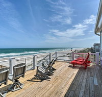 Beachfront Oasis - 2 Huge Decks BBQ and Views - Orlando Tourists