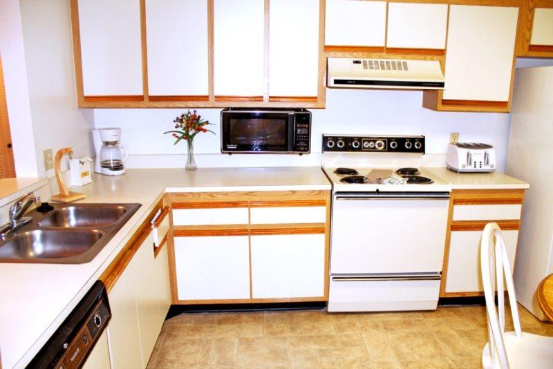 Beautiful 2 Bed 2 Bath Town Home In Ventura Country Club - thumb 1