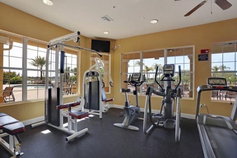Beautiful 3 Bedroom 3.5 Bath Town Home In Vista Cay Resort - thumb 3