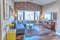 Beautiful townhouse 8 can sleep Orlando Tourists