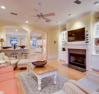 Bell Ringer Cottage - Orlando Tourists