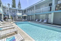Bright Clearwater Beach Studio - Walk to Beach Orlando Tourists