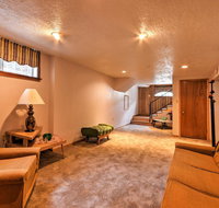 Bright Springer House with Patio and Orchard Views - Orlando Tourists