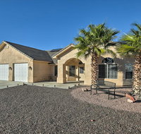 Bullhead City Home with Mtn Views, Custom Pool and Spa - Orlando Tourists