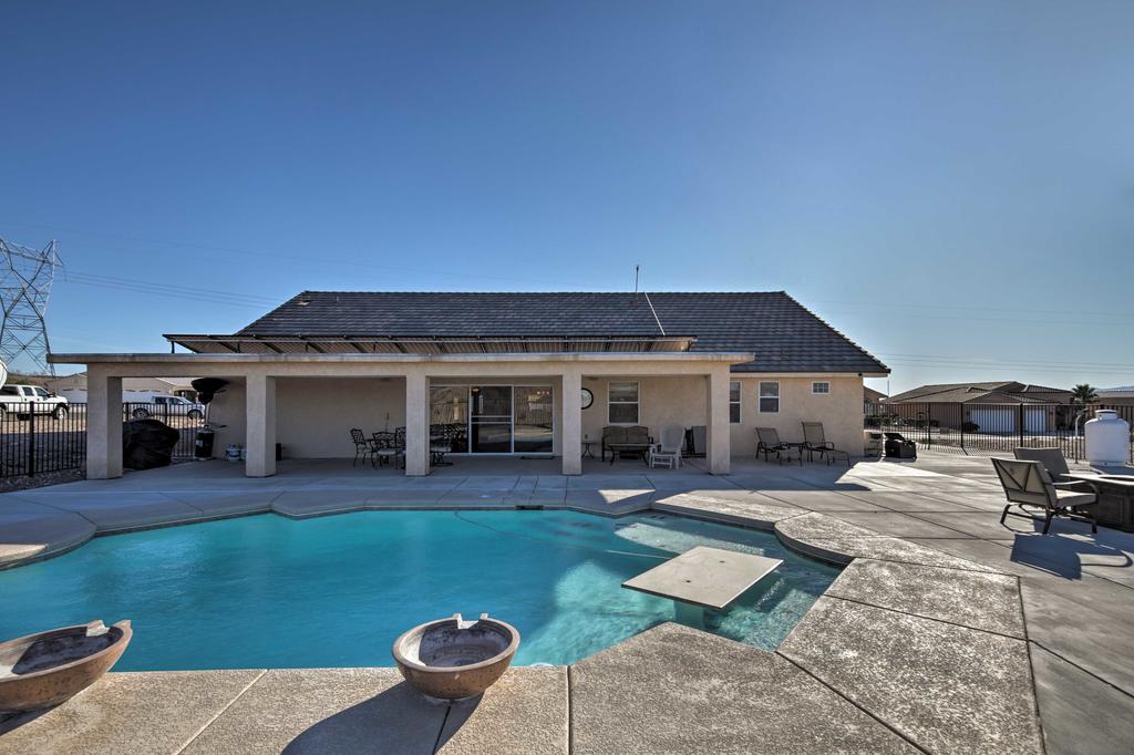 Bullhead City Home With Mtn Views, Custom Pool And Spa - thumb 1