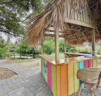 Canal-Front Getaway w/ Lanai Dock  Kayaks home - Orlando Tourists
