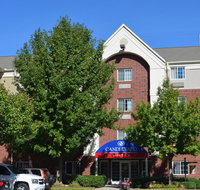Candlewood Suites Arlington - Orlando Tourists