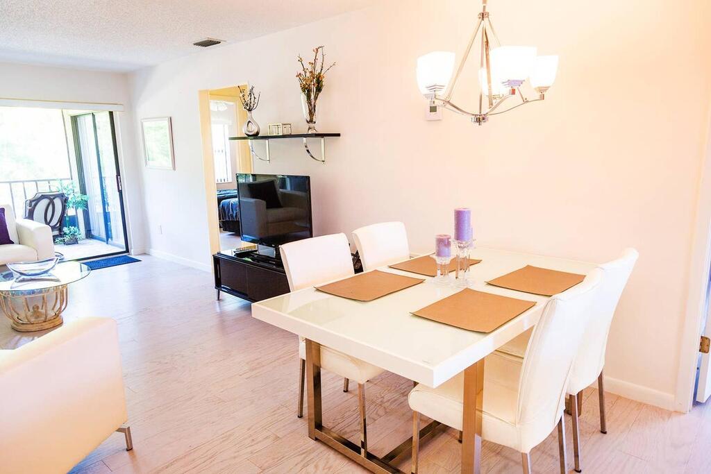 Charming 2 Bedroom 2 Bath Condo! - thumb 1