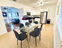 Charming 3 Bed 2 Bath Gated Home in The Design District Orlando Tourists