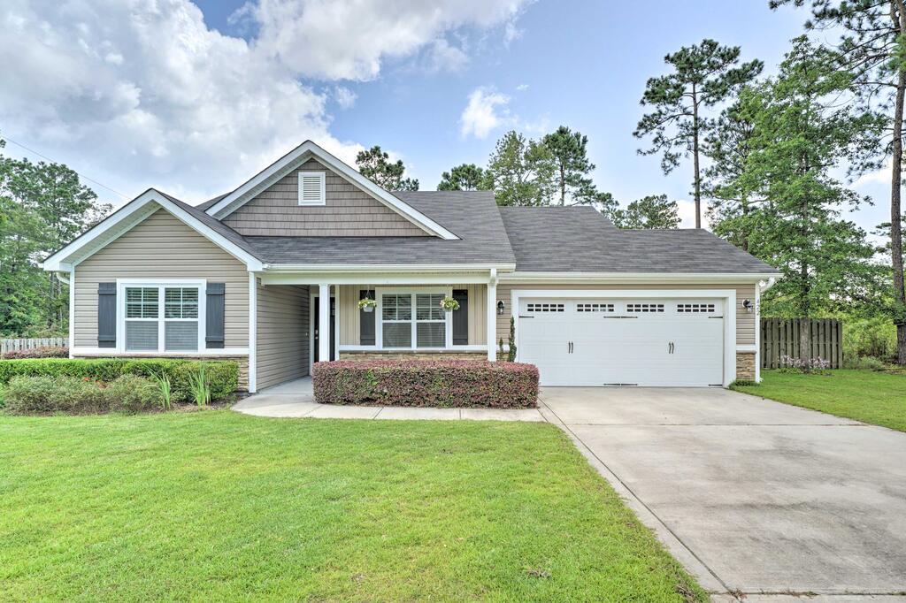 Charming Home With Yard Less Than 6Mi To N Topsail Beach - thumb 0