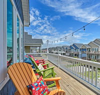 Charming Surf City House w/Elevator Walk to Beach - Orlando Tourists