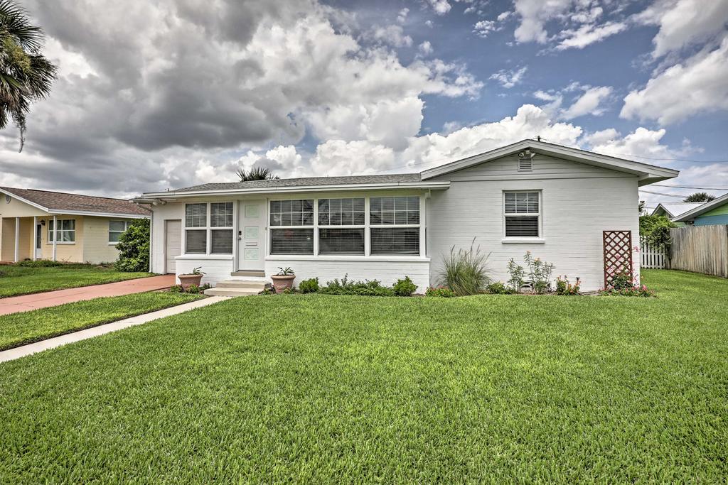 Chic Ormond Beach Cottage With Patio - Walk To Ocean - thumb 1