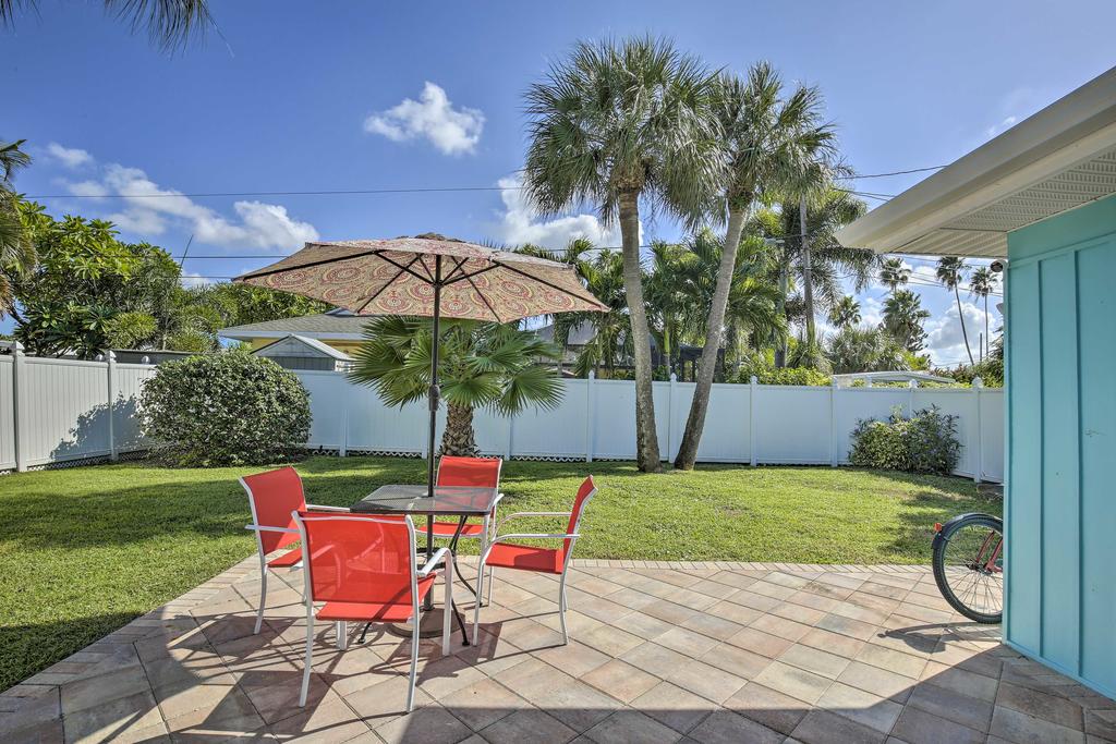 Clearwater Beach Home With Patio - Walk To Beach - thumb 2
