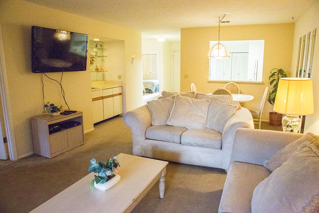 Clubview Condo #231700 - thumb 3