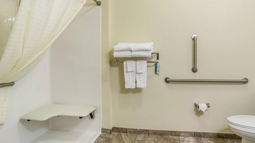 Cobblestone Hotel & Suites - Newport - thumb 1