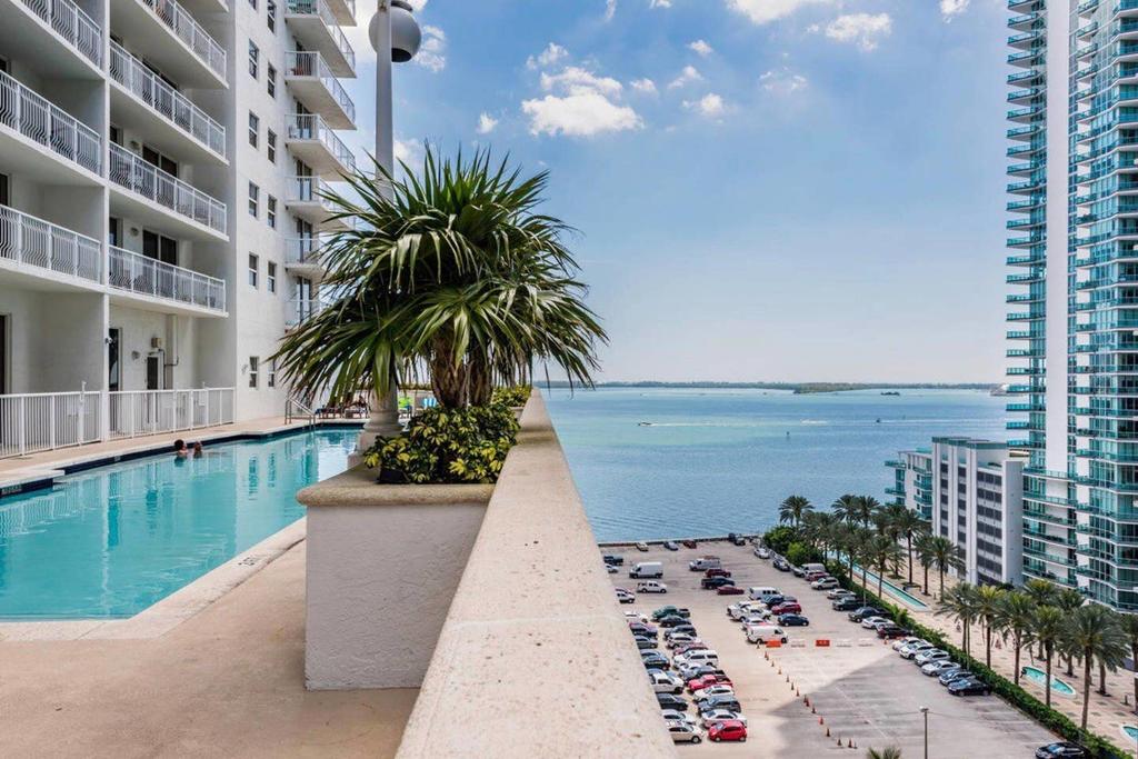 Cosy STUDIO In MIAMI - BRICKELL Full SEA VIEW - thumb 1