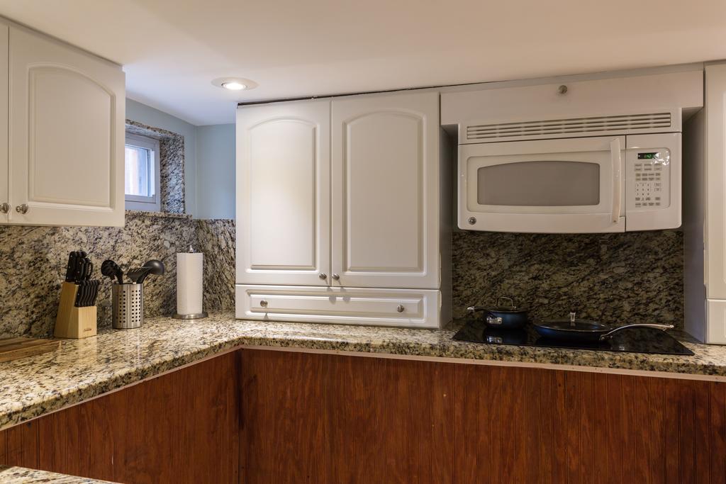 Cozy Private Basement Apartment - thumb 2