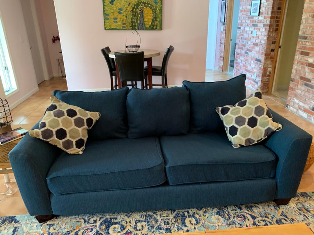 Cozy Unit Near Downtown W/Private Pool - thumb 2